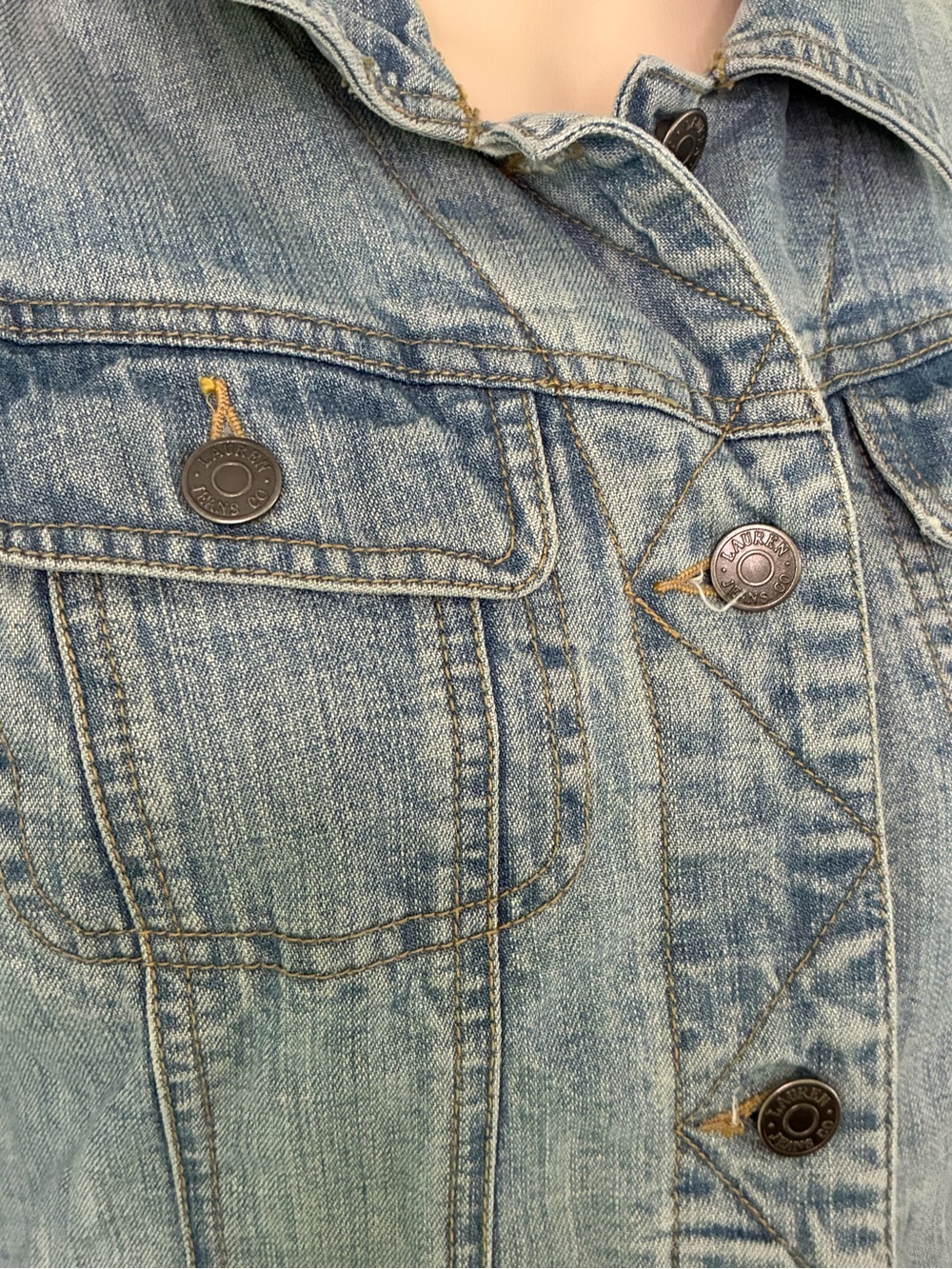 Lauren Ralph Lauren Light Blue Denim Trucker Jacket - Picture 4 of 8